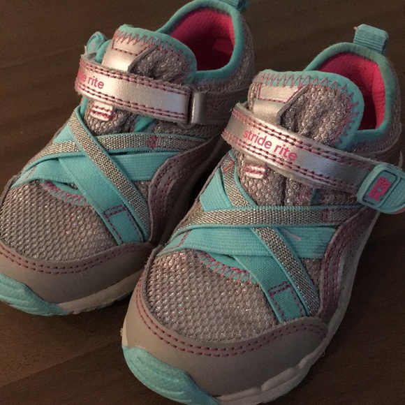 Stride Rite Other - Stride Rite sneakers 👟